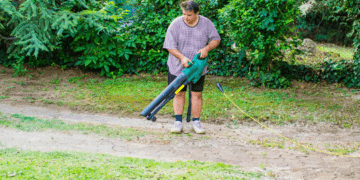 How Does a Leaf Blower Work