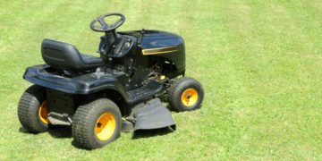 How To Use A Riding Lawn Mower