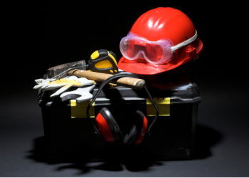Essential Power Tool Safety Tips: Protect Yourself While Working 4 Power Tool Safety Tips