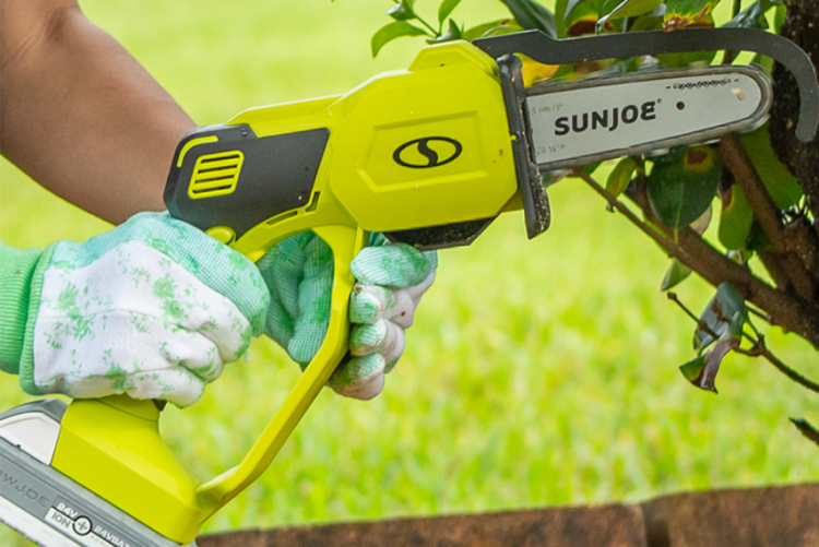 The Best Mini Chainsaws for Landscaping and Lawn Care Compact Tools