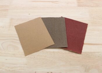 How to Choose the Right Sandpaper Sheets for Your Sanding Projects 2 How to Choose the Right Sandpaper Sheets
